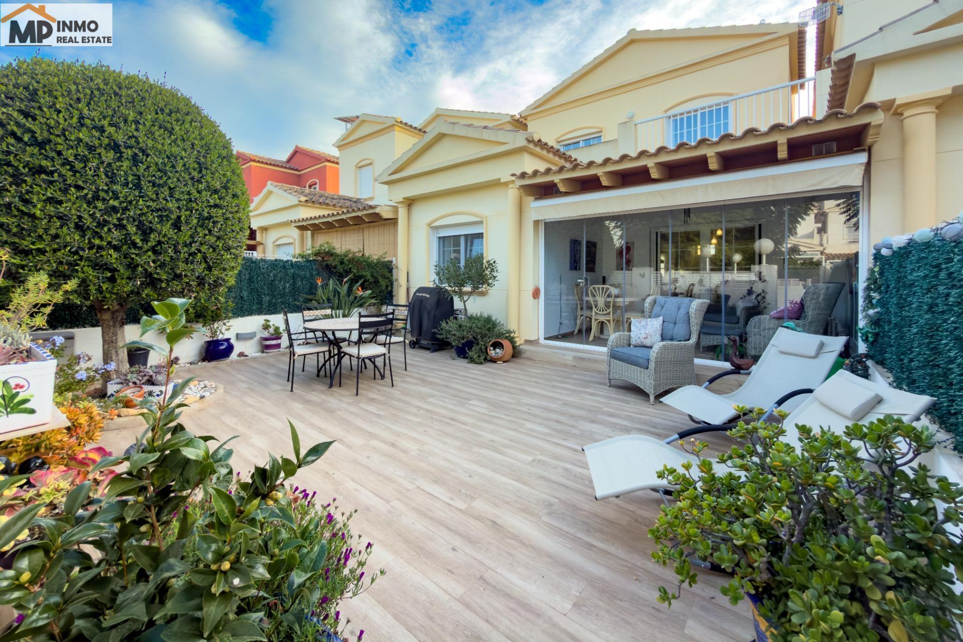Bungalow con encanto reformado en el Corazón de Calpe