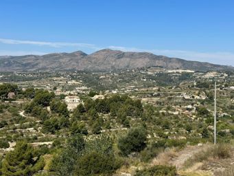 🌿 Grundstück zum Verkauf in Benissa – 15.000 m² mit Meer- und Bergblick