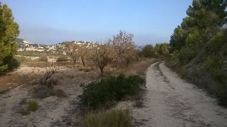 Verkauf. Rustikales Grundstück in Calpe
