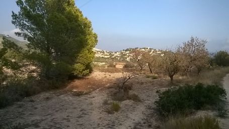 Verkauf. Rustikales Grundstück in Calpe