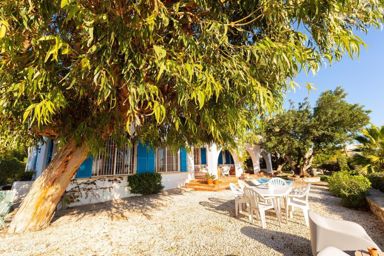 Villa con encanto en primera línea y vistas espectaculares en Calpe