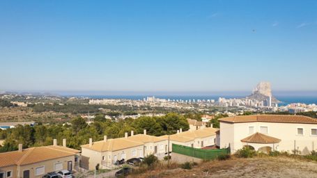 Parcela amplia en Cucarres con vistas al mar, Calpe
