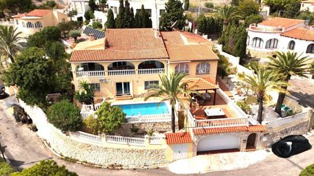 Villa con vistas espectaculares en Maryvilla, Calpe