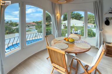Bonita y luminosa villa con apartamento independiente en Calpe