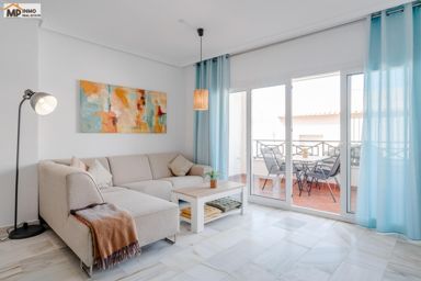 Bonito apartamento con vistas a la montaña en perfecta ubicación en Calpe