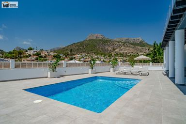 Exclusieve moderne villa met uitzicht op zee in Calpe
