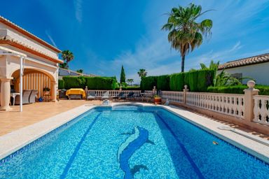 Exclusieve, gerenoveerde villa met uitzicht op de Peñón d’Ifach, Calpe
