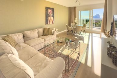 Moderno apartamento con vistas panorámicas en Calpe